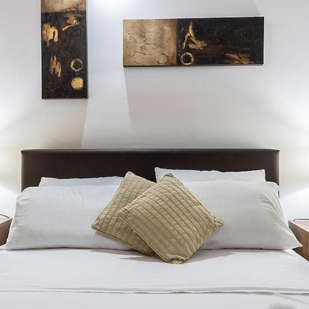 Seafront - Top Location, Top Floor With Wifi & Ac By 360 Estates Valeta Exterior foto