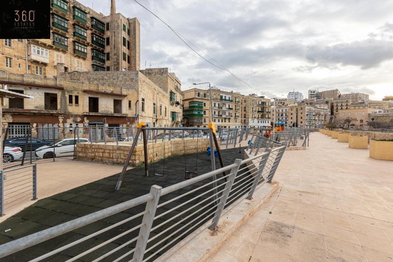 Seafront - Top Location, Top Floor With Wifi & Ac By 360 Estates Valeta Exterior foto