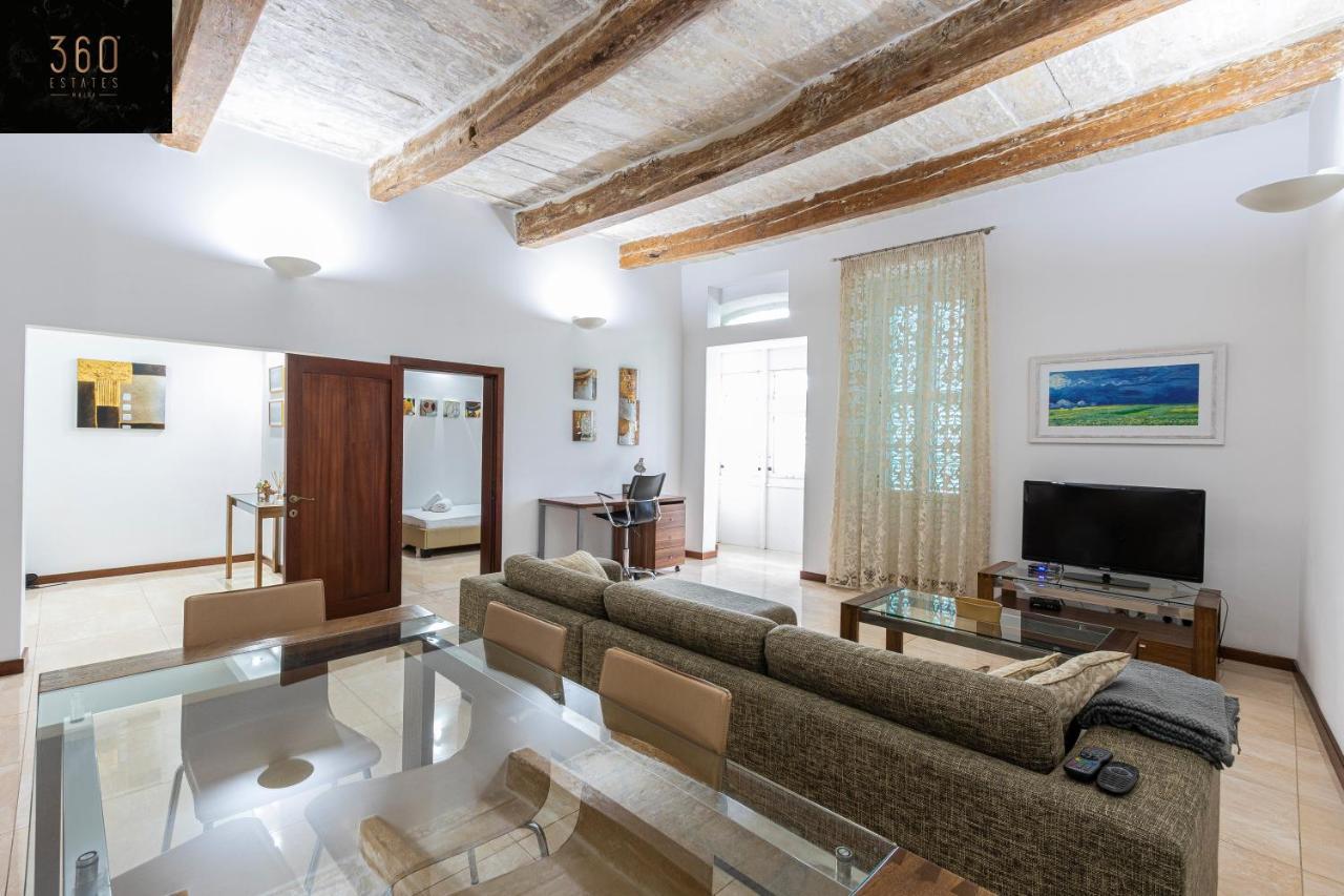 Seafront - Top Location, Top Floor With Wifi & Ac By 360 Estates Valeta Exterior foto