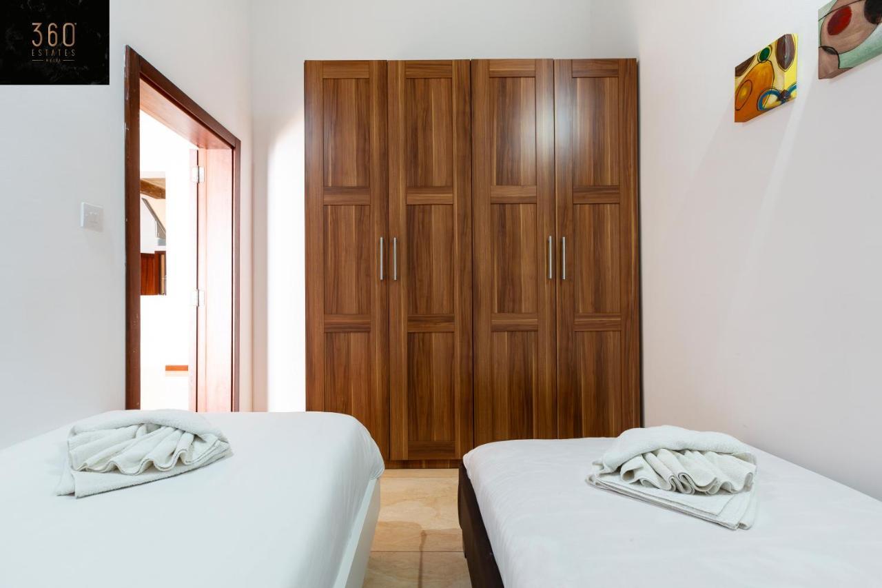 Seafront - Top Location, Top Floor With Wifi & Ac By 360 Estates Valeta Exterior foto